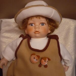 Vintage Swan Collection Toddler Porcelain Doll Collectable Handcraft Teddy Bears